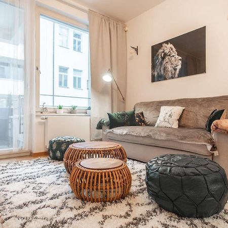 Apartment With Balcony Прага Екстер'єр фото